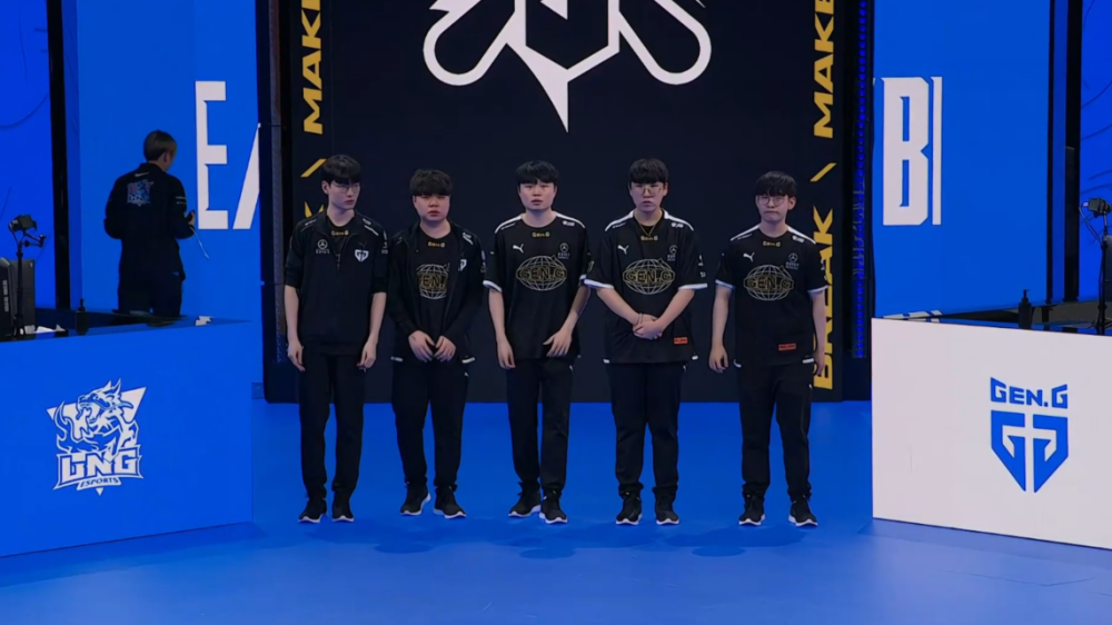 的稳定表现 的稳定表现